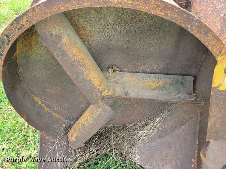 image for item DR4332 Snow blower