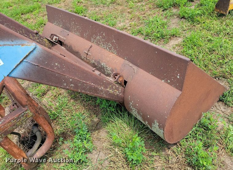 image for item DR4334 Ford 19-118 loader