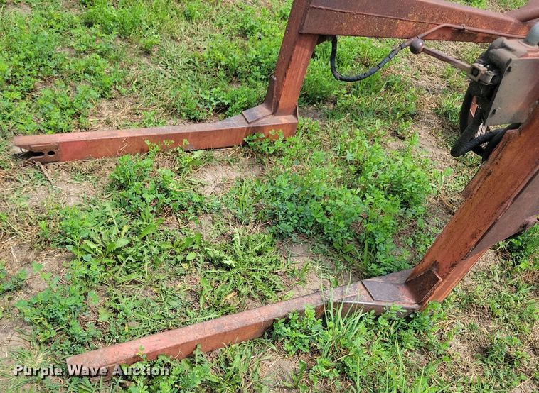 image for item DR4334 Ford 19-118 loader