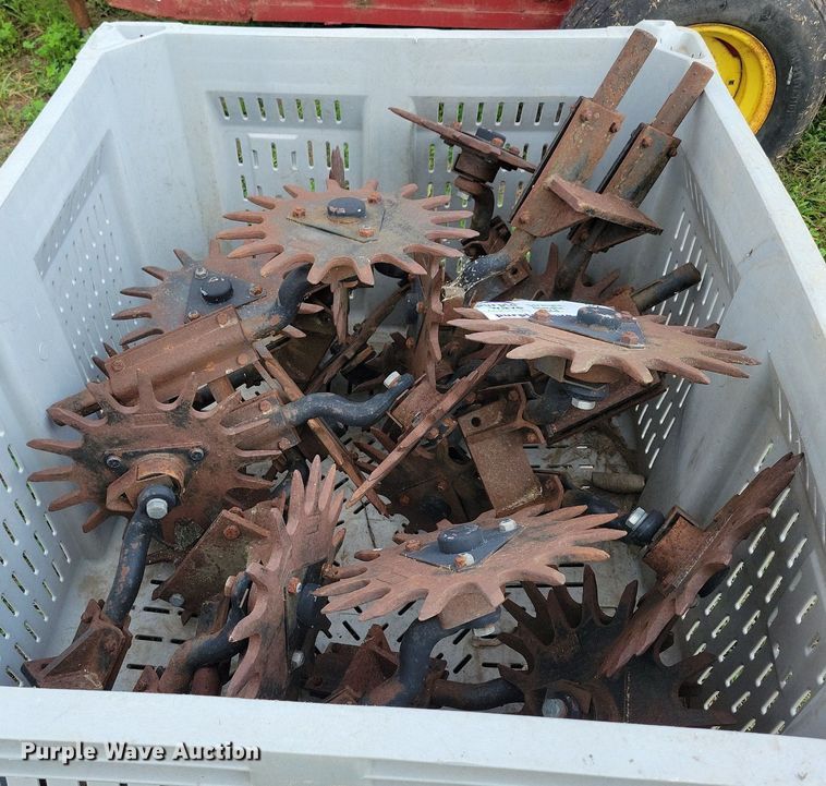 image for item DR4336 Approximately 9 Dawn row cleaners