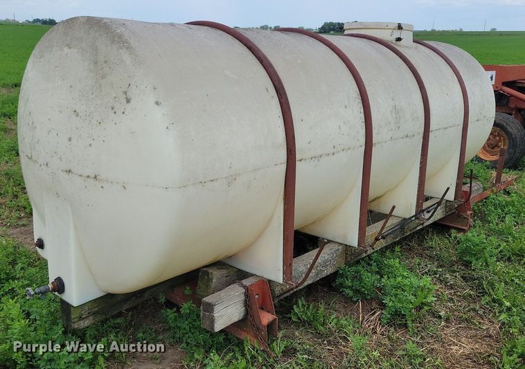 image for item DR4345 Poly tank