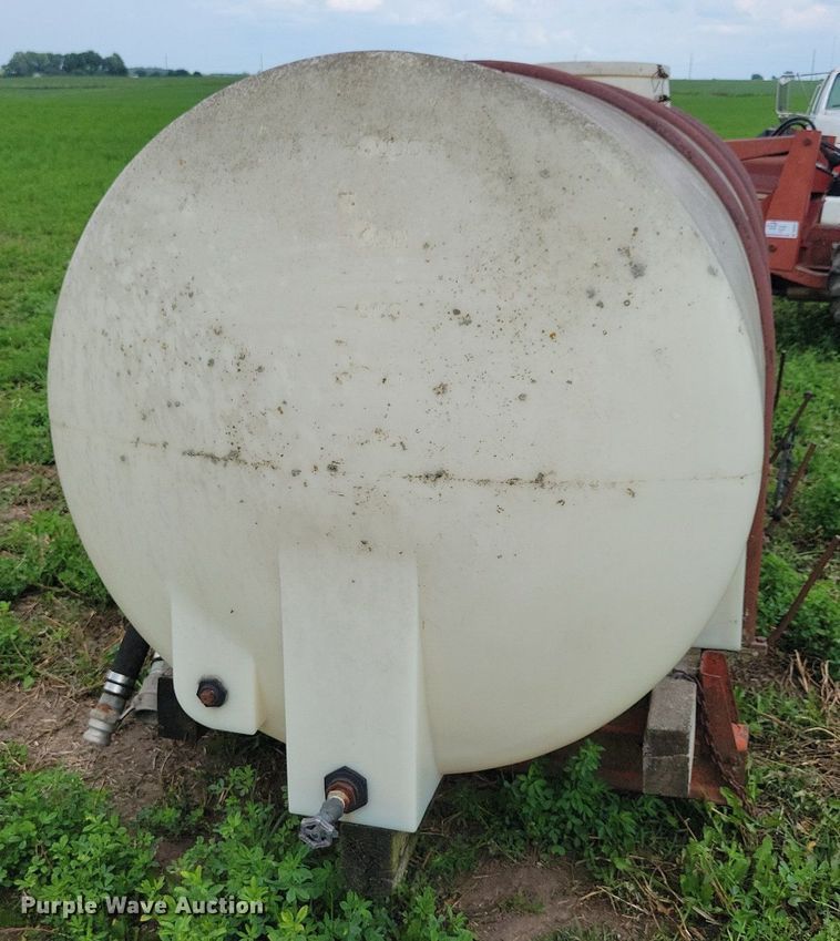 image for item DR4345 Poly tank