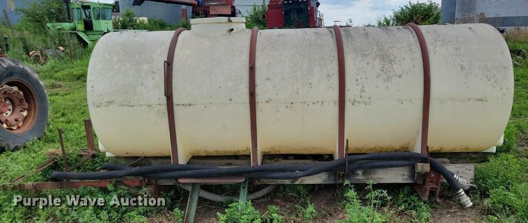 image for item DR4345 Poly tank