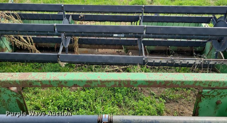 image for item DR4347 John Deere 216 rigid head