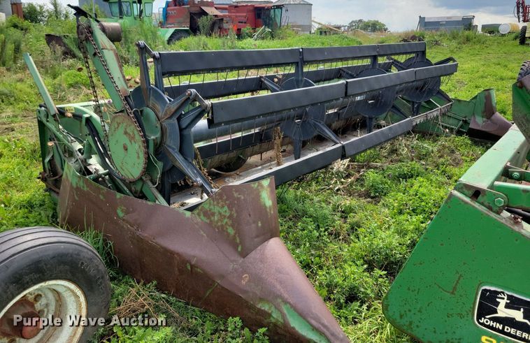 image for item DR4347 John Deere 216 rigid head