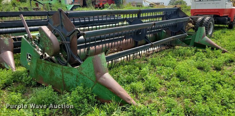 image for item DR4348 John Deere  916 rigid head