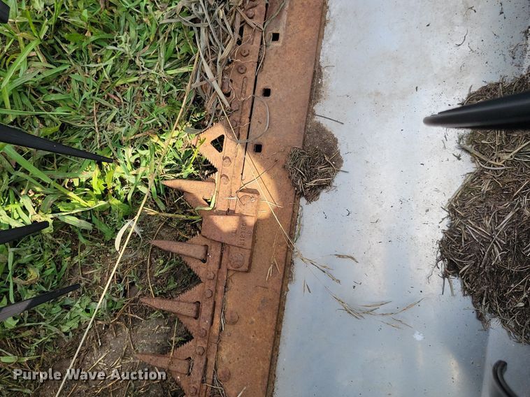 image for item DR4348 John Deere  916 rigid head