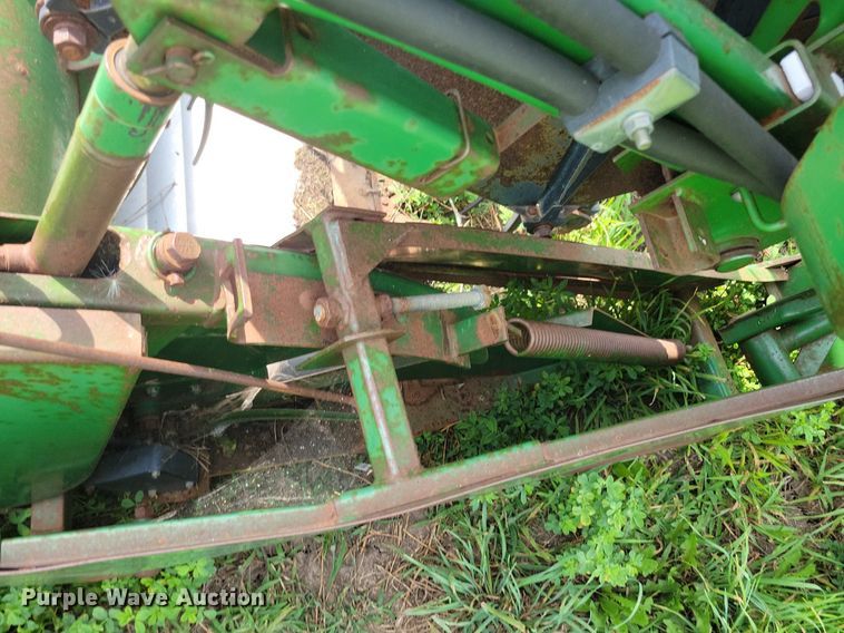 image for item DR4348 John Deere  916 rigid head