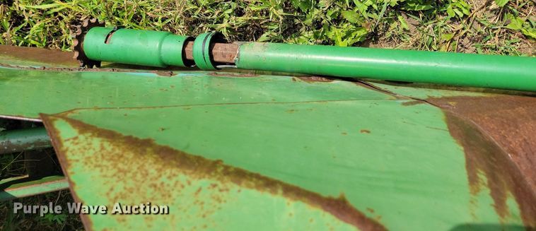 image for item DR4348 John Deere  916 rigid head