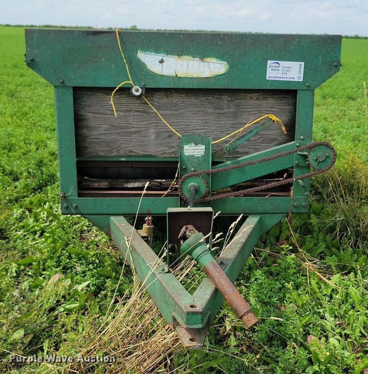 image for item DR4349 Badger BN 200 manure spreader