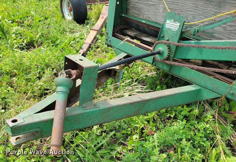 image for item DR4349 Badger BN 200 manure spreader