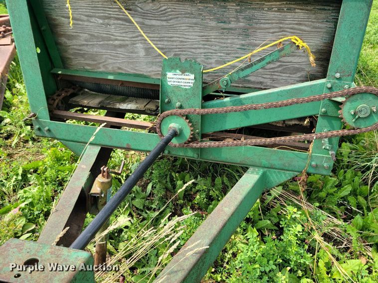 image for item DR4349 Badger BN 200 manure spreader