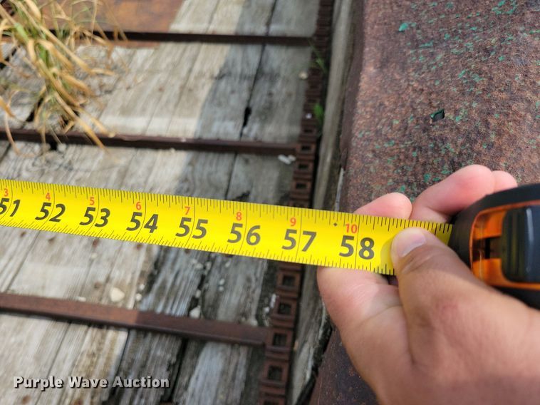 image for item DR4349 Badger BN 200 manure spreader