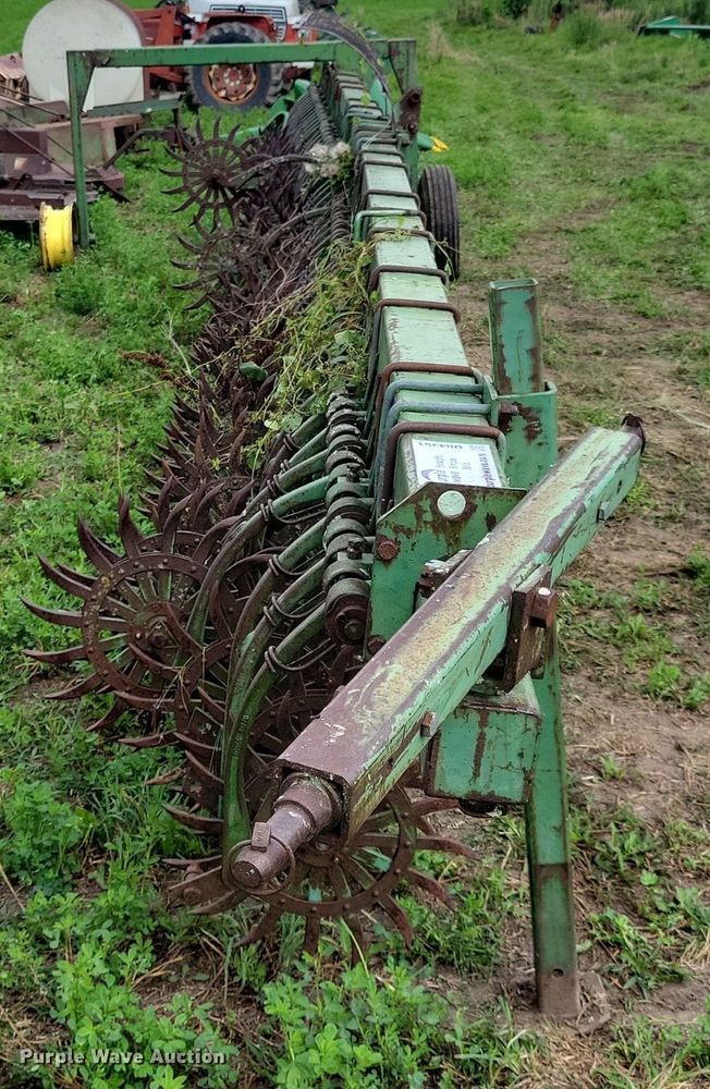 image for item DR4351 John Deere E0400 rotary hoe