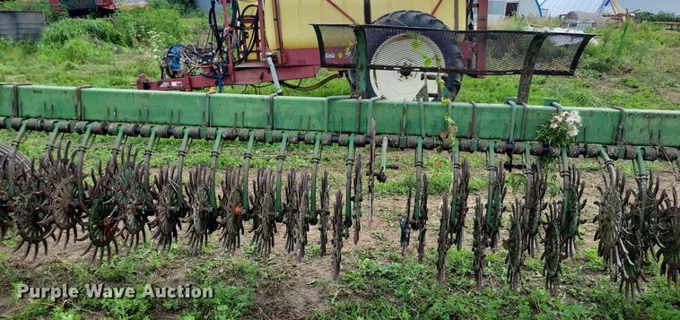 image for item DR4351 John Deere E0400 rotary hoe