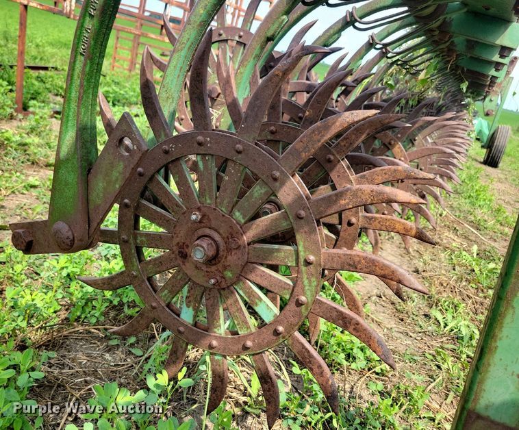 image for item DR4351 John Deere E0400 rotary hoe