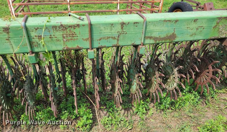 image for item DR4351 John Deere E0400 rotary hoe