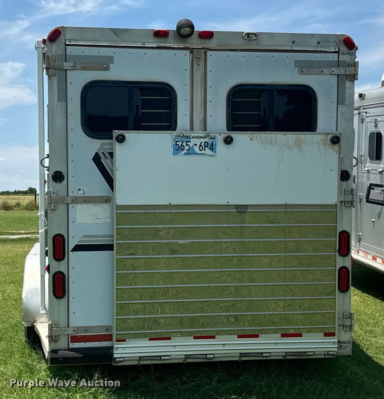 image for item DU3018 2004 Adams horse trailer