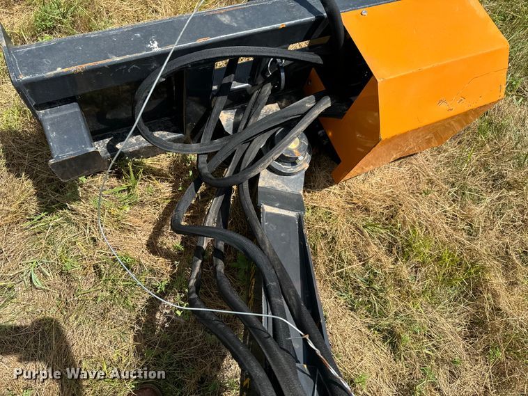 image for item DX0892 2023 LandHonor ABC-13-125A skid steer articulating brush mower