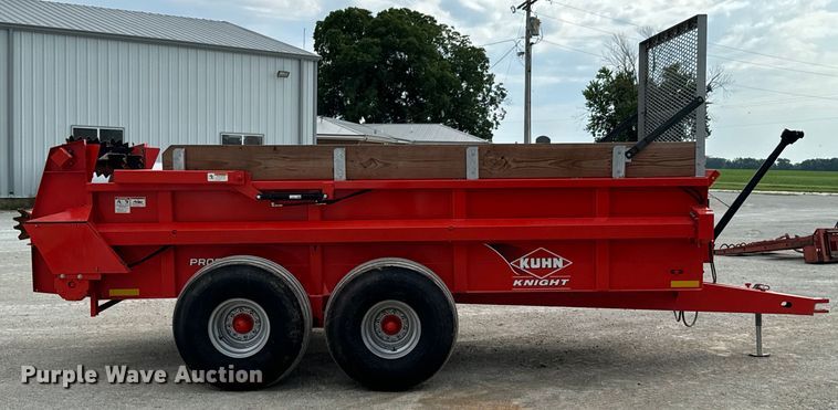image for item DX0929 Kuhn Knight Prospread 1140 manure spreader