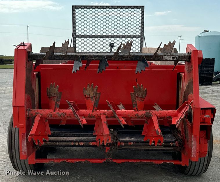 image for item DX0929 Kuhn Knight Prospread 1140 manure spreader