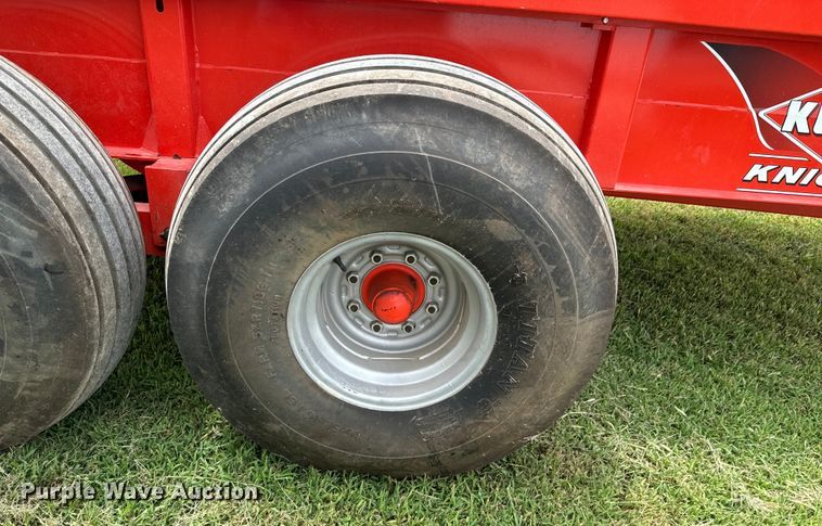 image for item DX0929 Kuhn Knight Prospread 1140 manure spreader