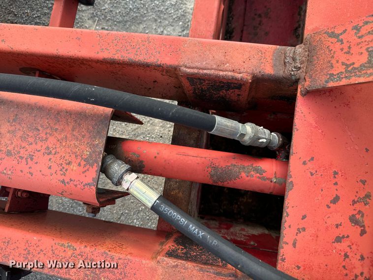 image for item DX0930 Farmhand H118-A skid steer bale accumulator grabber