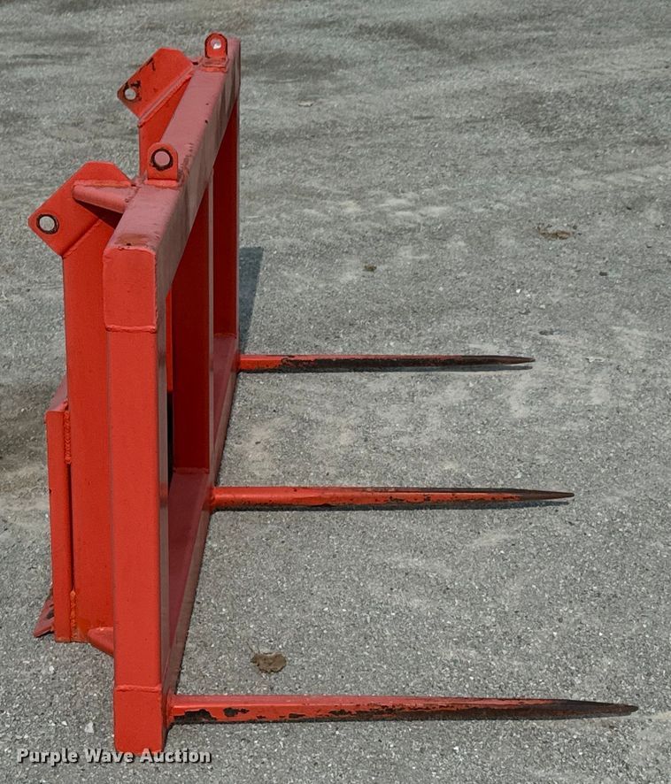 image for item DX0931 skid steer bale spear