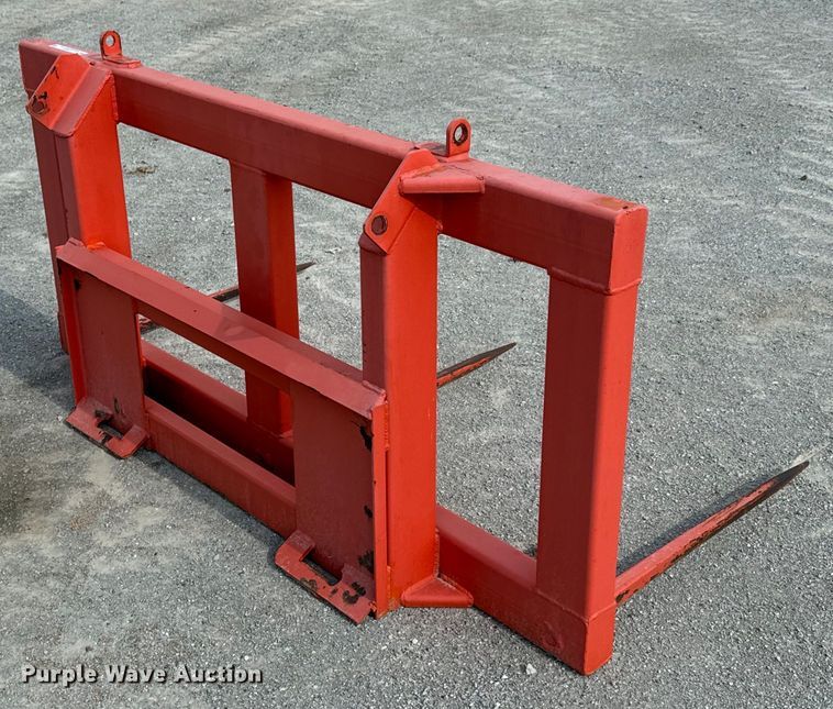 image for item DX0931 skid steer bale spear
