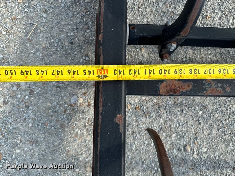 image for item DX0932 Bale Claw XL 5X2 skid steer bale accumulator grapple