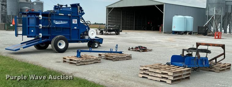 image for item DX0934 GFC Bale Band-It 200 bale accumulator