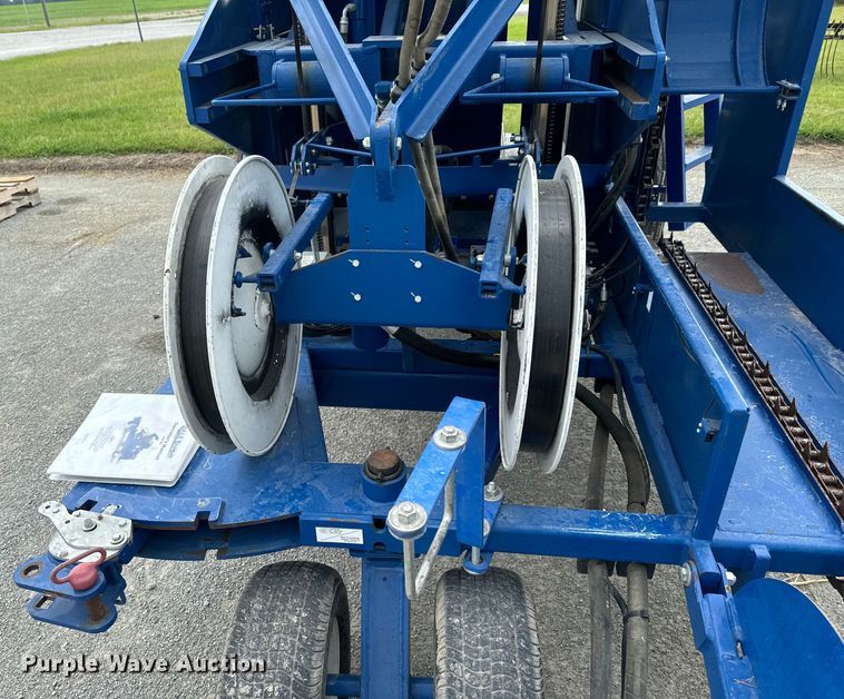 image for item DX0934 GFC Bale Band-It 200 bale accumulator