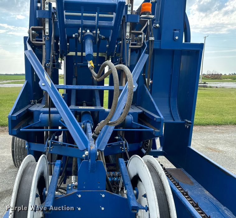 image for item DX0934 GFC Bale Band-It 200 bale accumulator