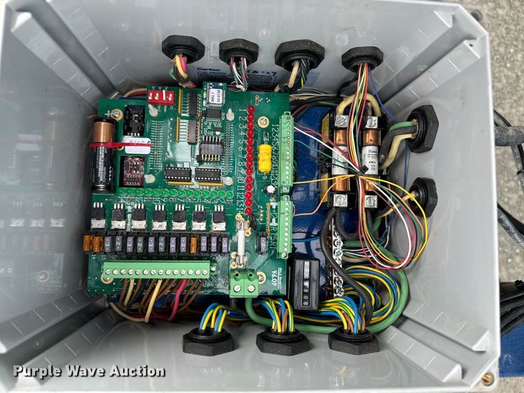 image for item DX0934 GFC Bale Band-It 200 bale accumulator