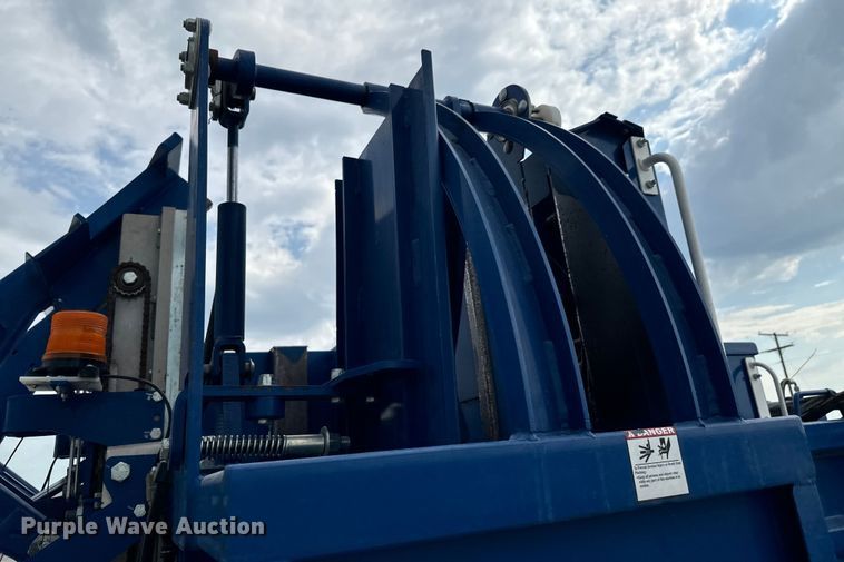 image for item DX0934 GFC Bale Band-It 200 bale accumulator