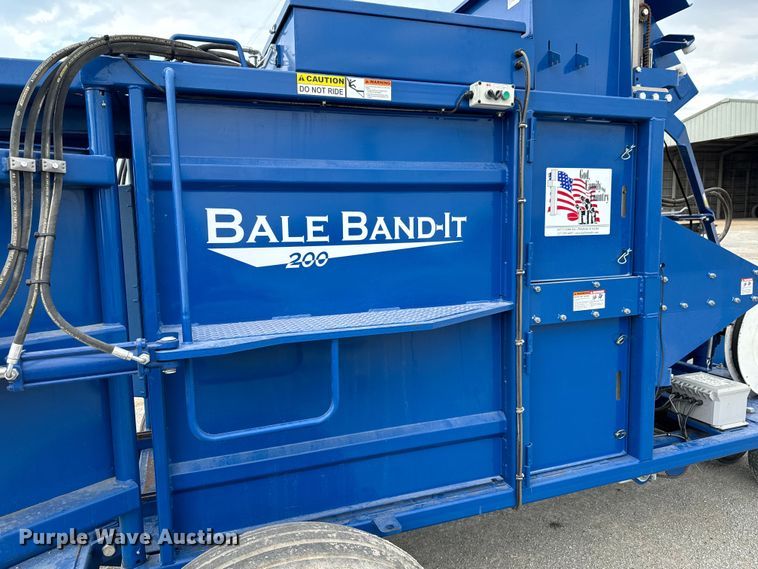 image for item DX0934 GFC Bale Band-It 200 bale accumulator