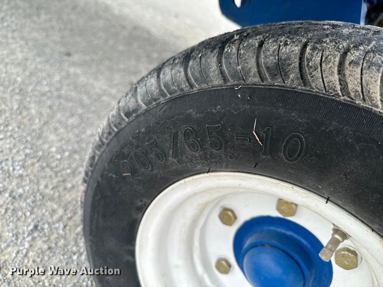 image for item DX0934 GFC Bale Band-It 200 bale accumulator