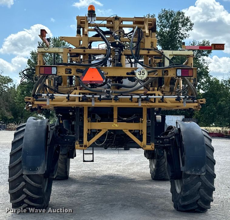 image for item DX0957 2012 Rogator RG900 sprayer