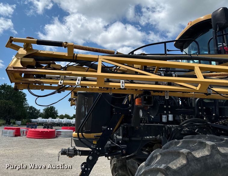image for item DX0957 2012 Rogator RG900 sprayer