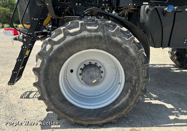 image for item DX0957 2012 Rogator RG900 sprayer