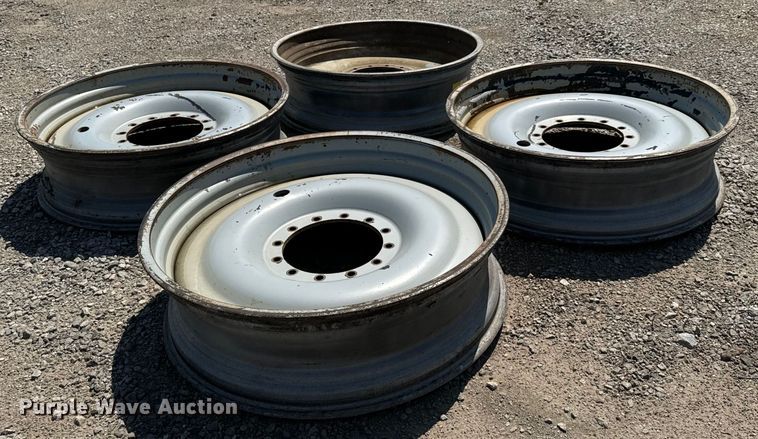 image for item DX0957 2012 Rogator RG900 sprayer