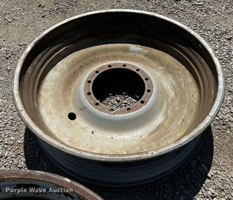 image for item DX0957 2012 Rogator RG900 sprayer