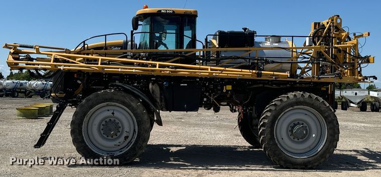 image for item DX0959 Rogator  RG900 sprayer