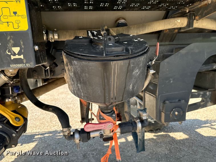 image for item DX0959 Rogator  RG900 sprayer