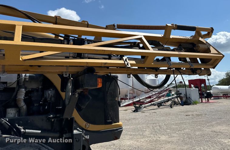 image for item DX0959 Rogator  RG900 sprayer