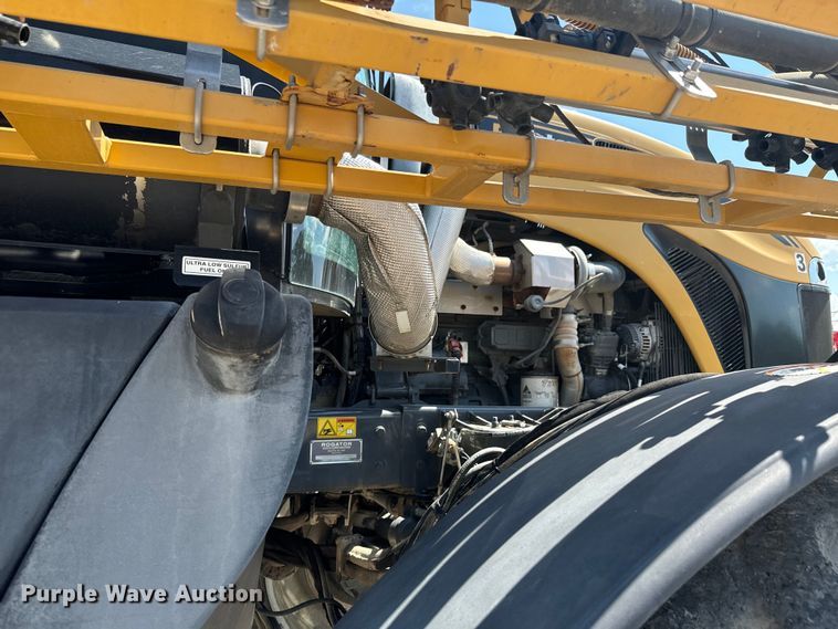 image for item DX0959 Rogator  RG900 sprayer