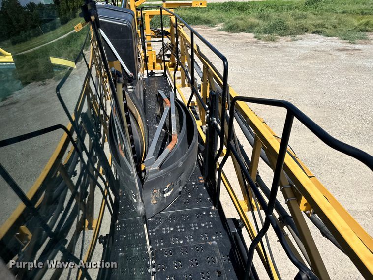 image for item DX0959 Rogator  RG900 sprayer