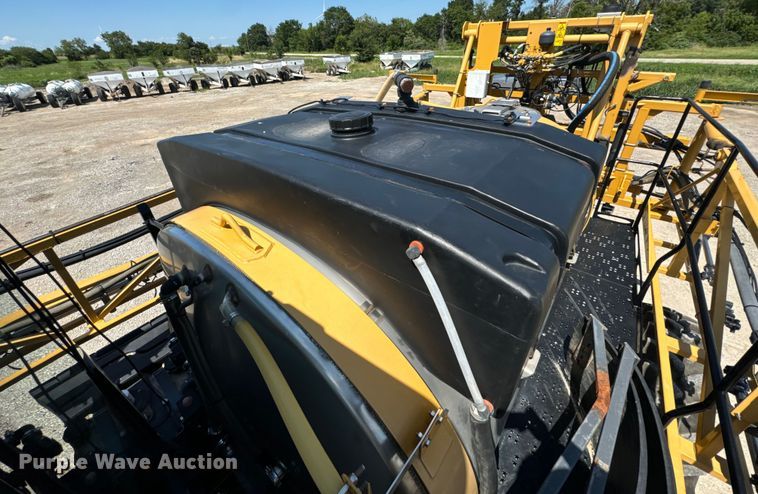 image for item DX0959 Rogator  RG900 sprayer