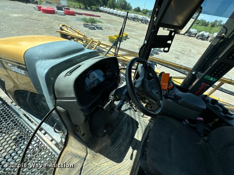 image for item DX0959 Rogator  RG900 sprayer