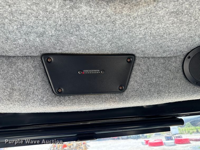 image for item DX0959 Rogator  RG900 sprayer